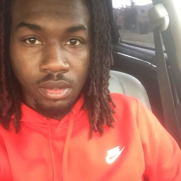 Meet your Posher, Devin - Picture 1 of 1